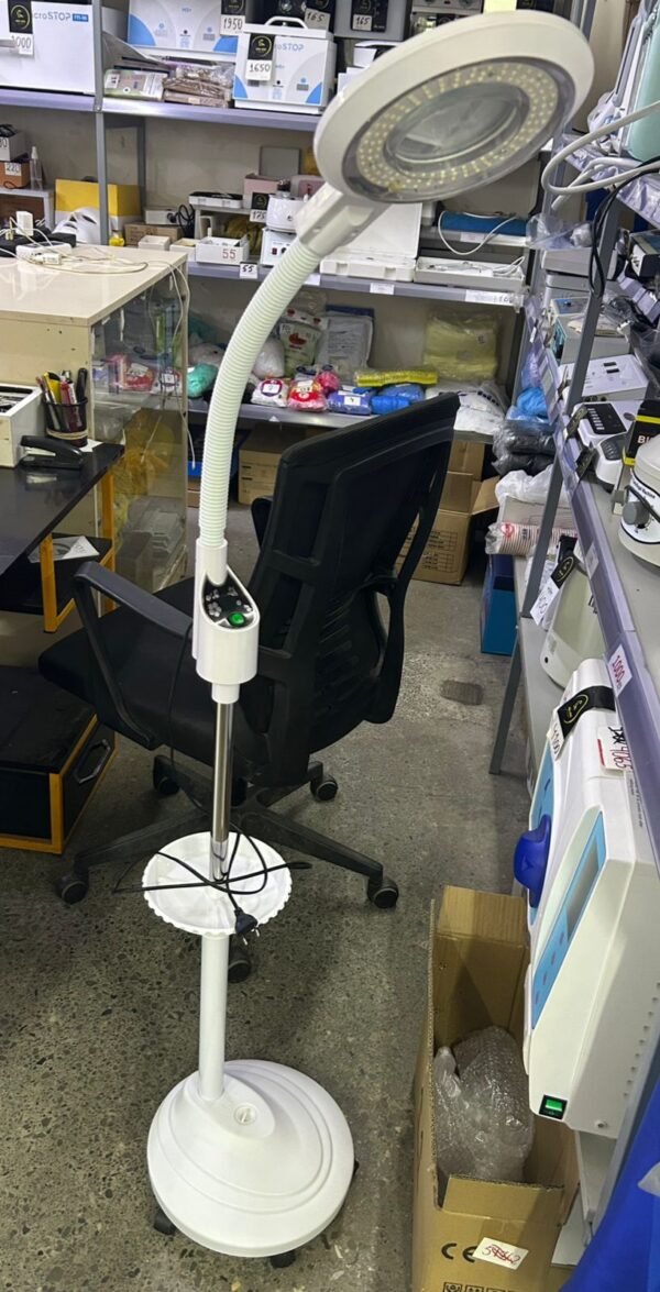 Magnifier Lamp - Image 3