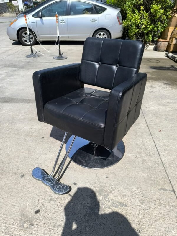 Barber Chair - Image 2