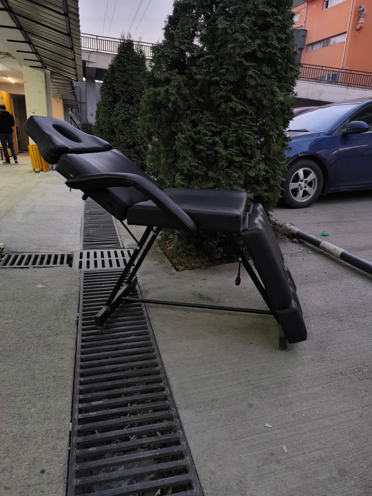 კოსმეტოლოგიური სავარძელი 5 კოსმეტოლოგიური სავარძელი - Image 5