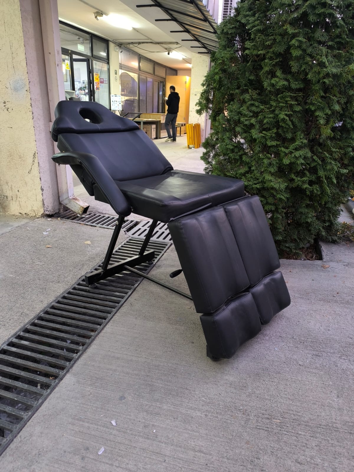 კოსმეტოლოგიური სავარძელი 3 კოსმეტოლოგიური სავარძელი - Image 3