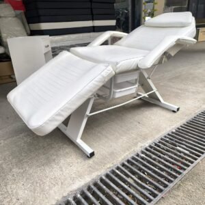 badfdd7c 63e8 466e bb01 cd14e885118a